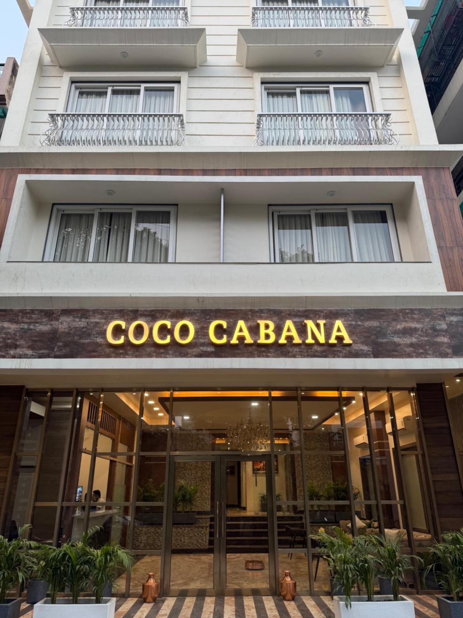 Coco Cabana Hotel Varanasi Exterior photo